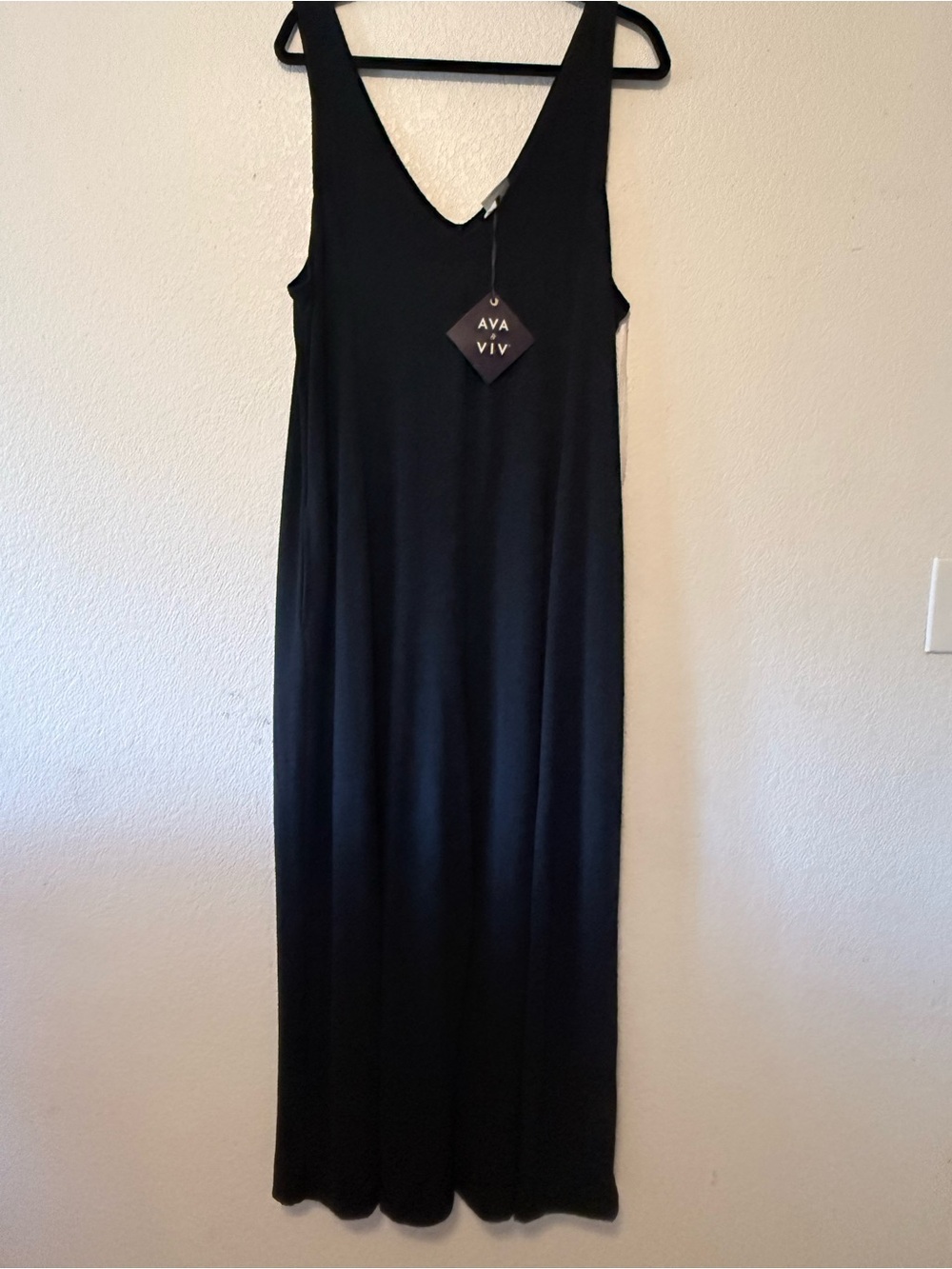 Ava & viv Black V-Neck Sleeveless pantsuit 0339